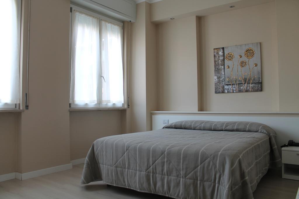 Hotel Cremona Viale Room photo