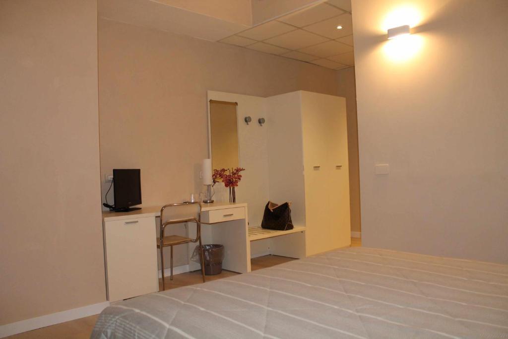Hotel Cremona Viale Room photo
